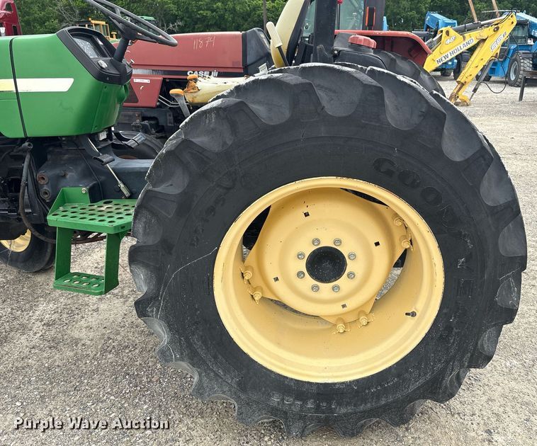 image for item DY2468 2004 John Deere 5303 tractor