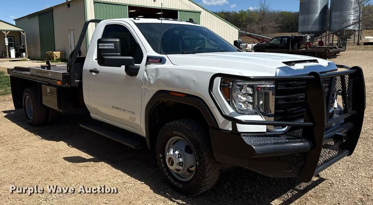 image for item DY8017 2020 GMC Sierra 3500HD bale bed pickup truck