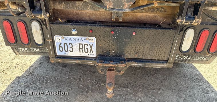 image for item DY8017 2020 GMC Sierra 3500HD bale bed pickup truck