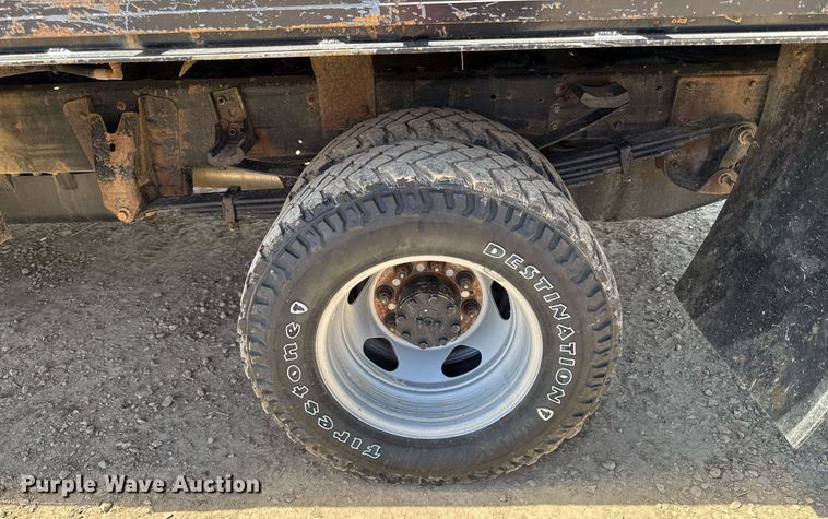 image for item DY8017 2020 GMC Sierra 3500HD bale bed pickup truck