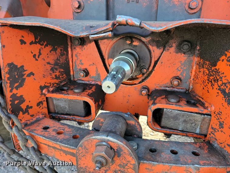 image for item EA2419 1974 Case Agri King 1370 tractor