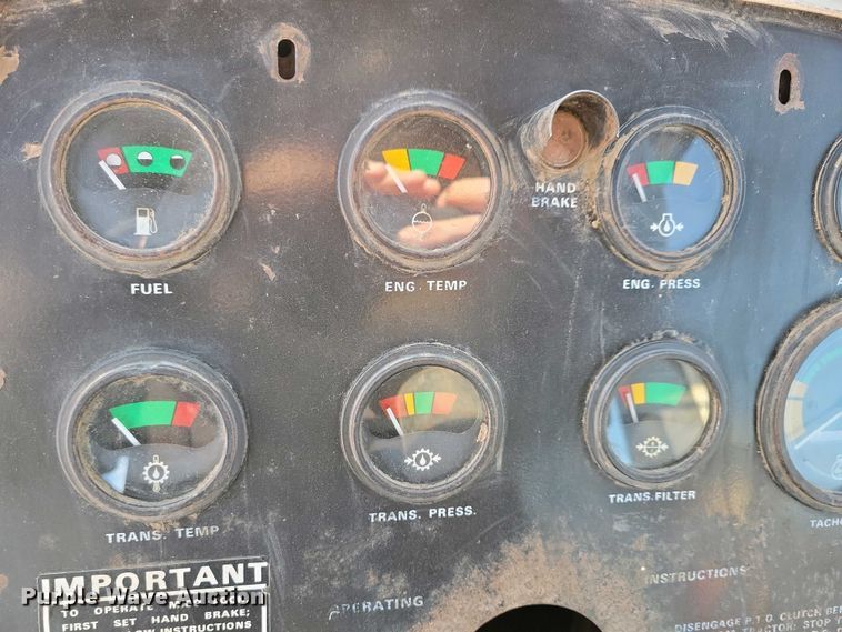 image for item EA2419 1974 Case Agri King 1370 tractor