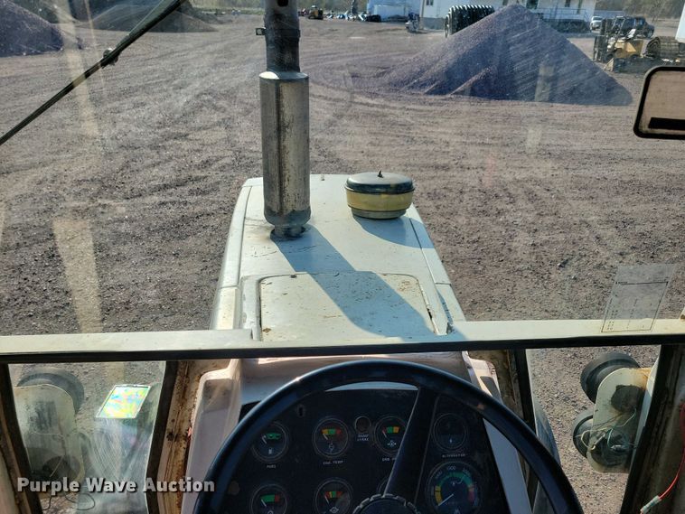 image for item EA2419 1974 Case Agri King 1370 tractor