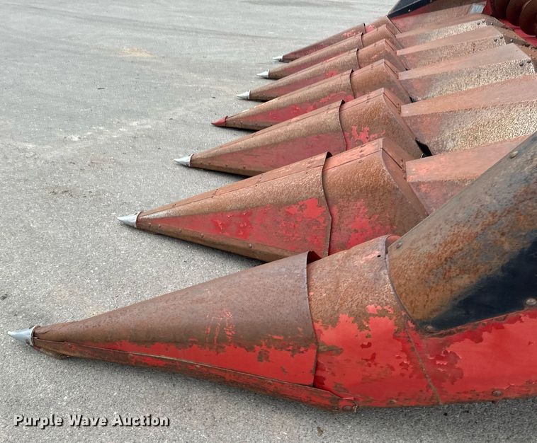 image for item EB2488 1989 Case  1660 combine