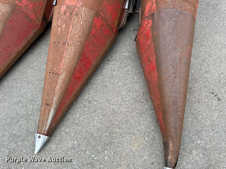 image for item EB2488 1989 Case  1660 combine