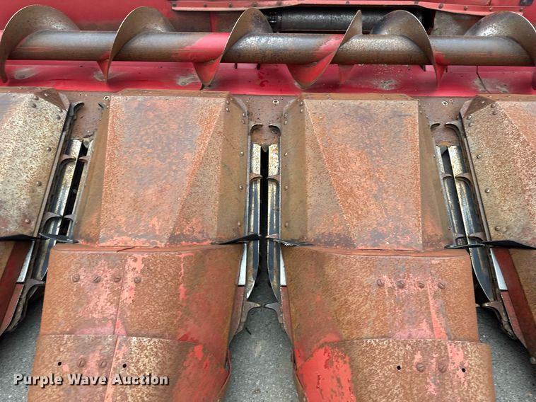 image for item EB2488 1989 Case  1660 combine