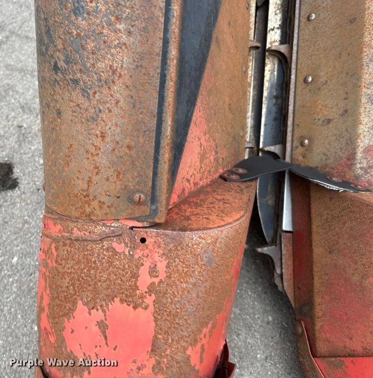 image for item EB2488 1989 Case  1660 combine