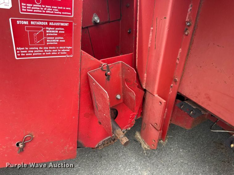 image for item EB2488 1989 Case  1660 combine