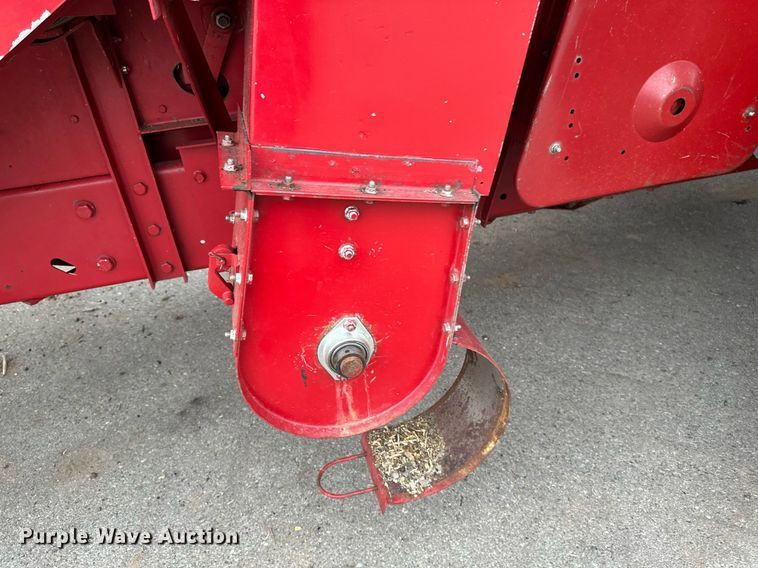 image for item EB2488 1989 Case  1660 combine