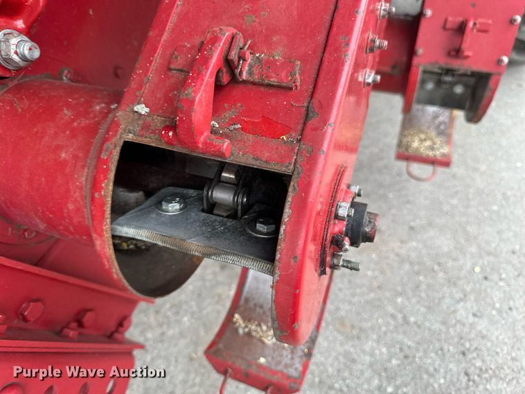 image for item EB2488 1989 Case  1660 combine