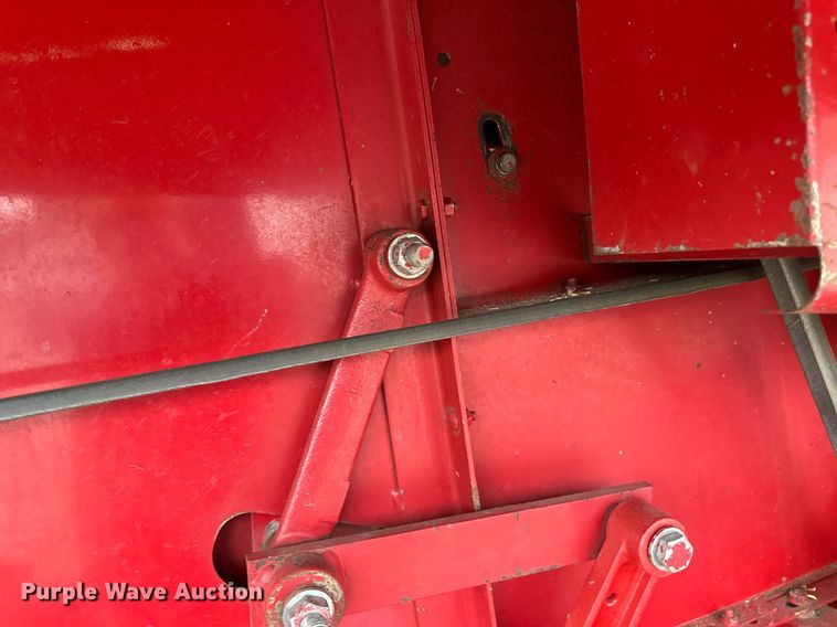 image for item EB2488 1989 Case  1660 combine