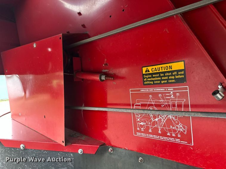 image for item EB2488 1989 Case  1660 combine