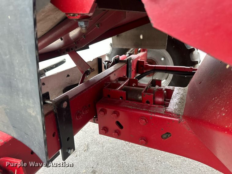 image for item EB2488 1989 Case  1660 combine