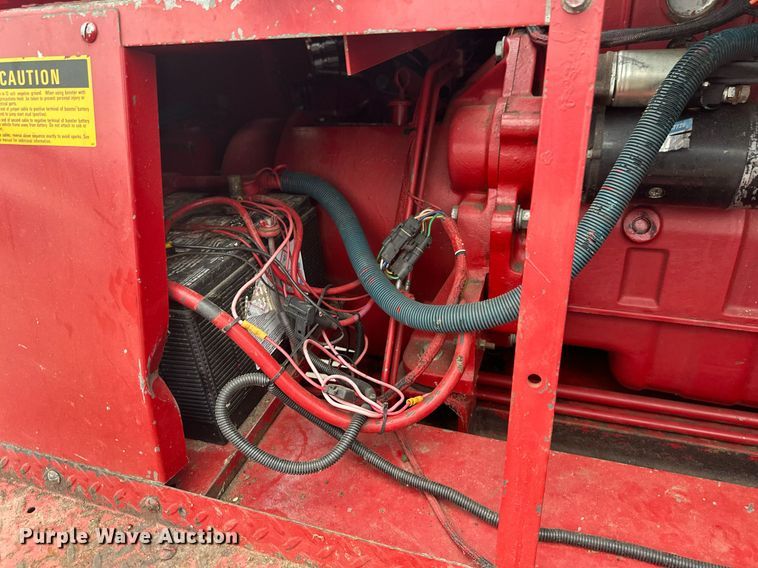 image for item EB2488 1989 Case  1660 combine