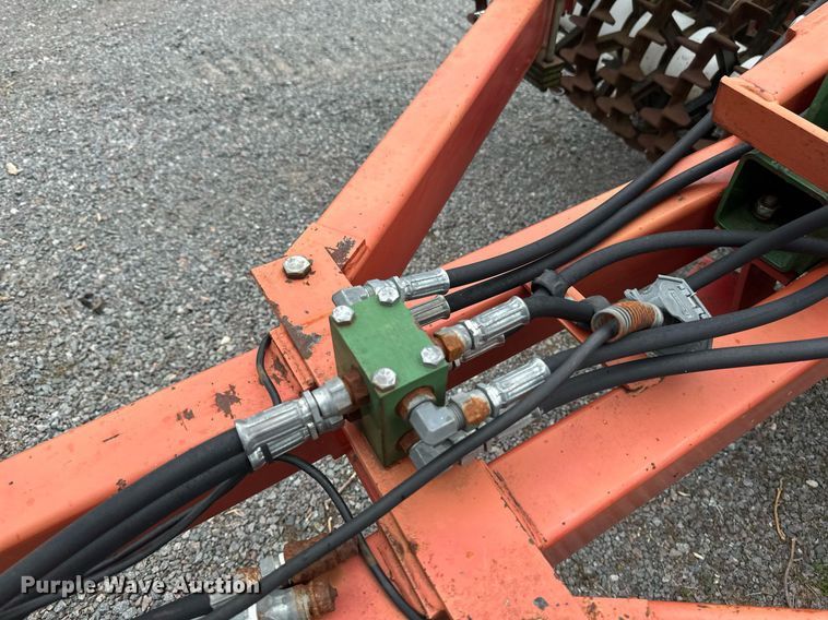 image for item EB2489 Brillion  X108 pulverizer / cultipacker