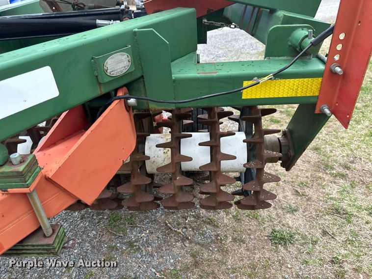 image for item EB2489 Brillion  X108 pulverizer / cultipacker