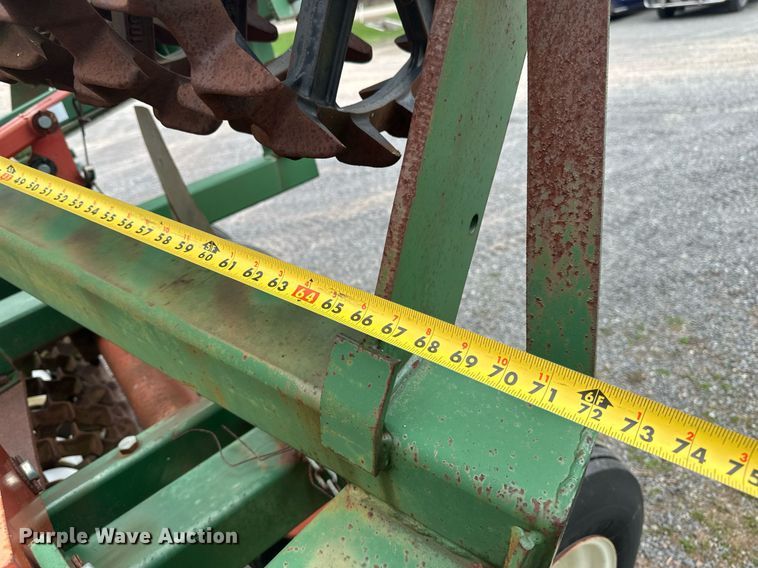 image for item EB2489 Brillion  X108 pulverizer / cultipacker