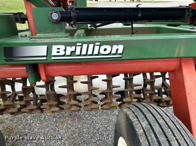 image for item EB2489 Brillion  X108 pulverizer / cultipacker