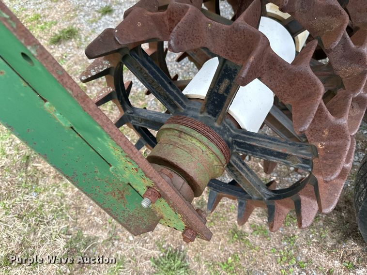 image for item EB2489 Brillion  X108 pulverizer / cultipacker