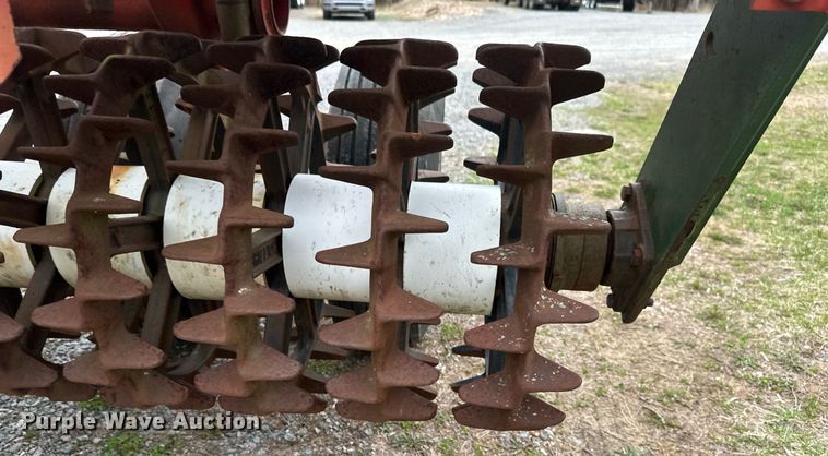 image for item EB2489 Brillion  X108 pulverizer / cultipacker