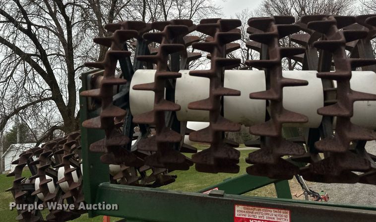 image for item EB2489 Brillion  X108 pulverizer / cultipacker