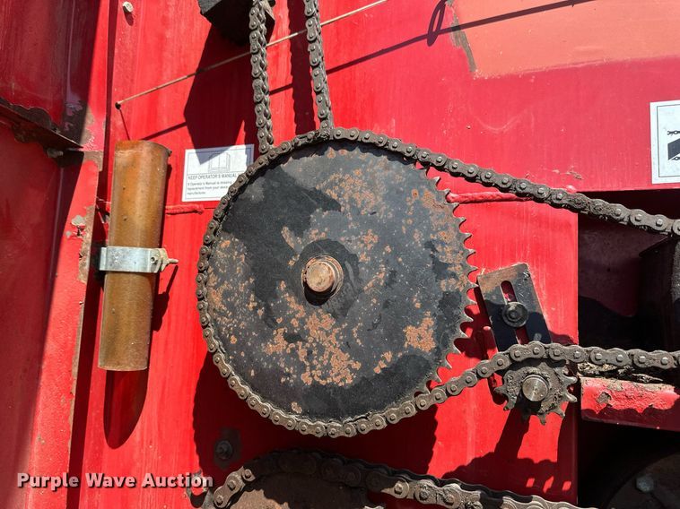 image for item EB2498 H&S Twin Auger 416 silage wagon