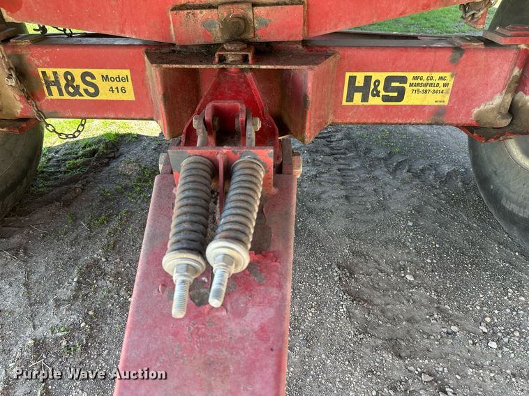 image for item EB2498 H&S Twin Auger 416 silage wagon