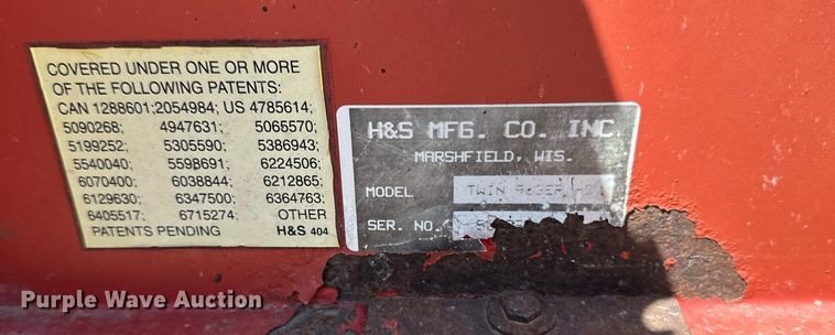 image for item EB2498 H&S Twin Auger 416 silage wagon