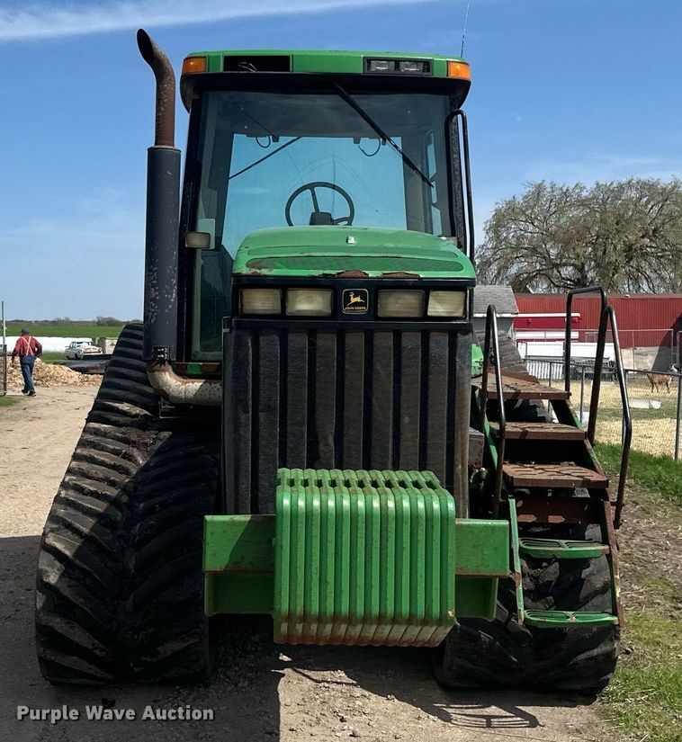 image for item EB2503 1999 John Deere 8100T tractor