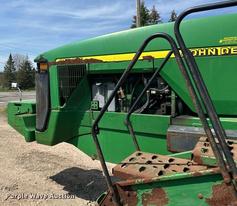 image for item EB2503 1999 John Deere 8100T tractor