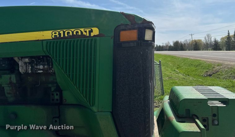 image for item EB2503 1999 John Deere 8100T tractor