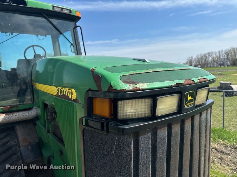 image for item EB2503 1999 John Deere 8100T tractor