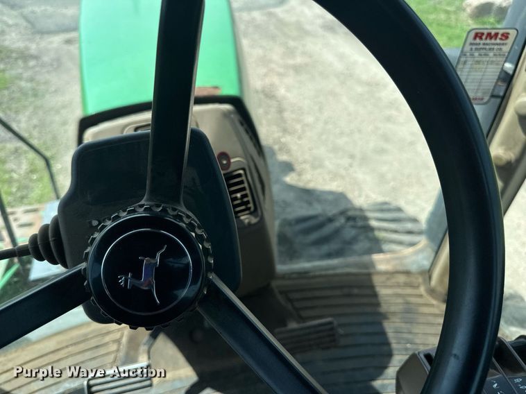 image for item EB2503 1999 John Deere 8100T tractor