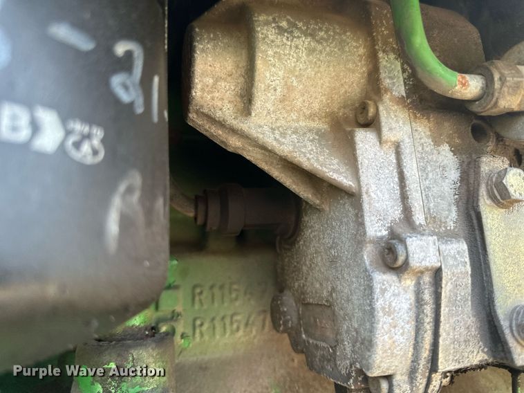 image for item EB2503 1999 John Deere 8100T tractor