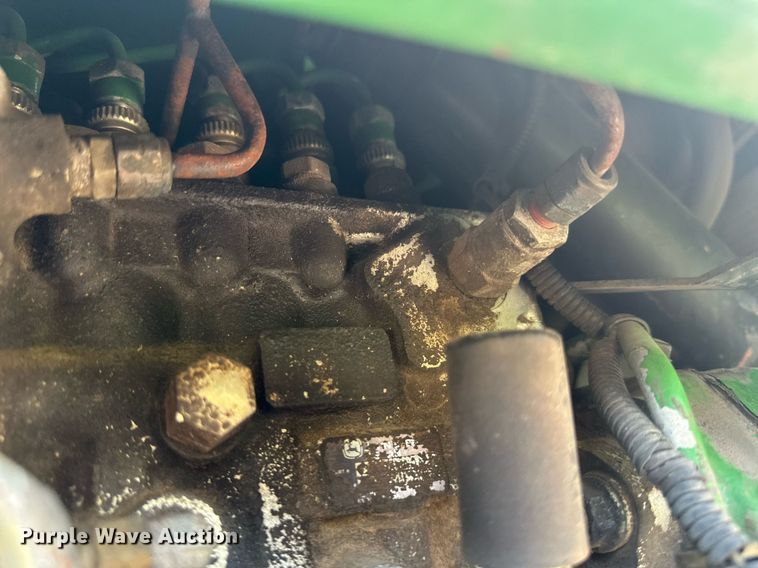 image for item EB2503 1999 John Deere 8100T tractor