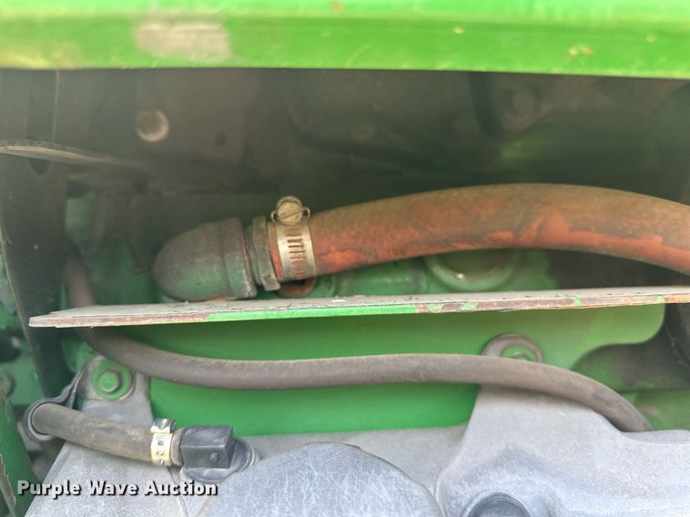 image for item EB2503 1999 John Deere 8100T tractor