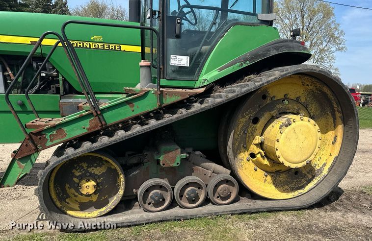 image for item EB2503 1999 John Deere 8100T tractor