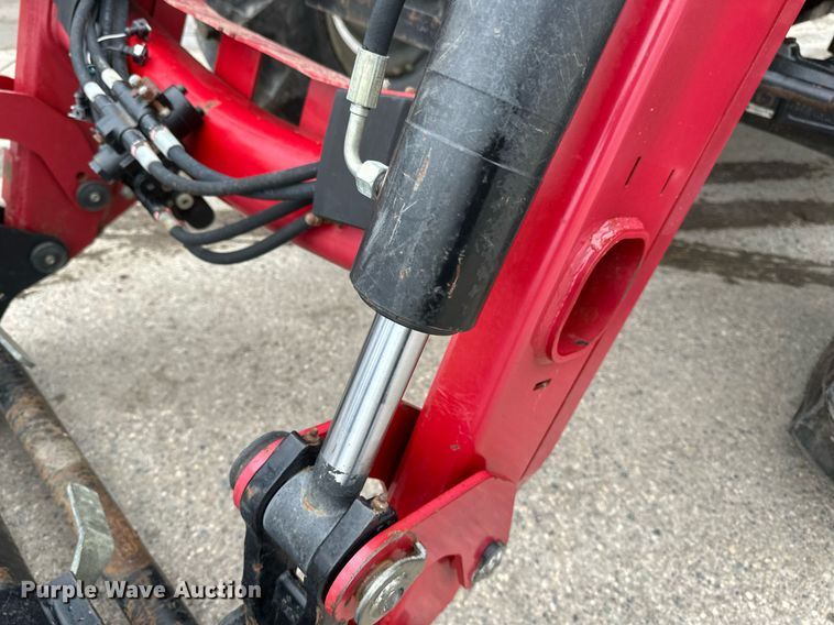 image for item EB2510 Case IH Maxxum 120 MFWD tractor