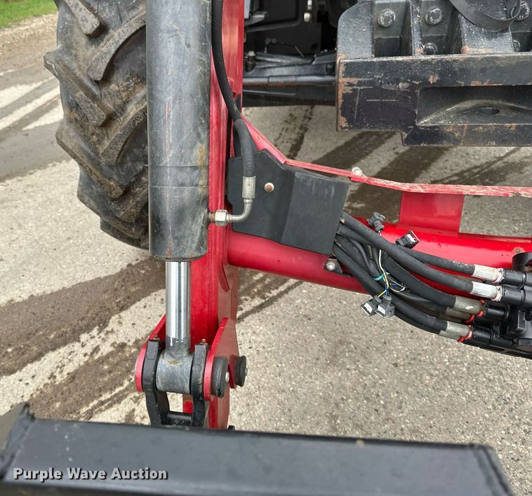 image for item EB2510 Case IH Maxxum 120 MFWD tractor