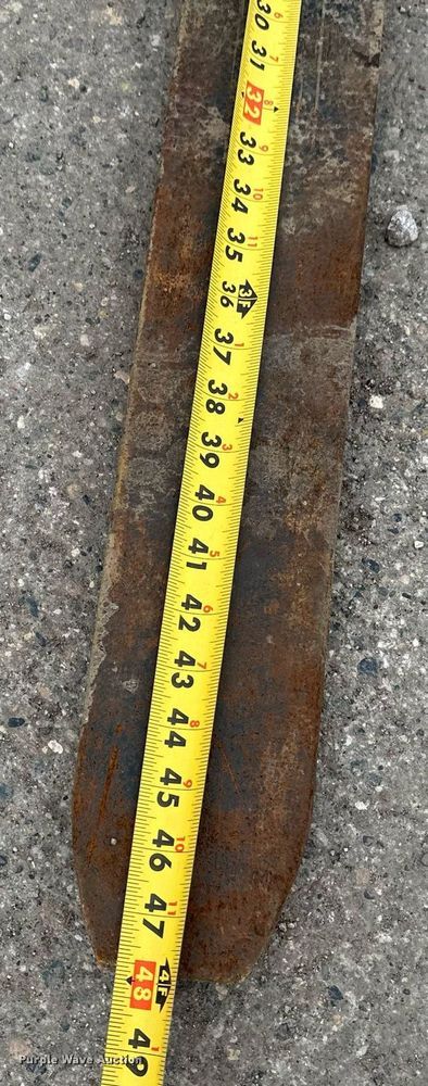 image for item EB2510 Case IH Maxxum 120 MFWD tractor