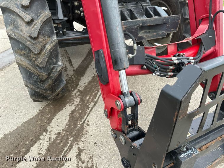 image for item EB2510 Case IH Maxxum 120 MFWD tractor