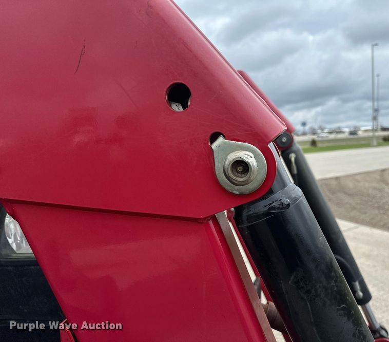 image for item EB2510 Case IH Maxxum 120 MFWD tractor