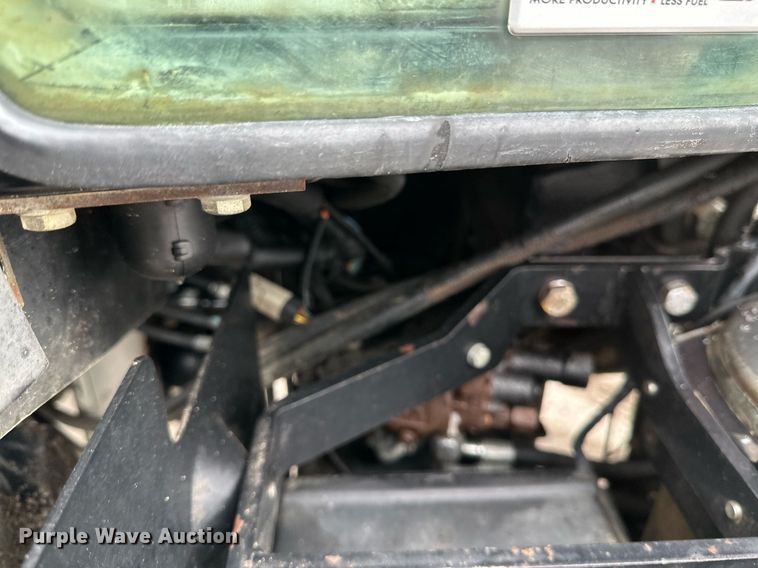 image for item EB2510 Case IH Maxxum 120 MFWD tractor