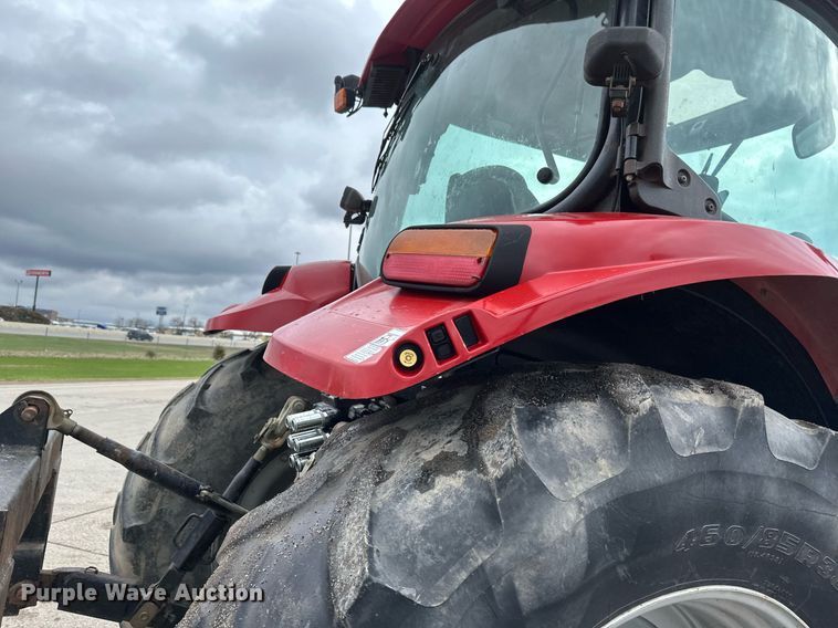 image for item EB2510 Case IH Maxxum 120 MFWD tractor