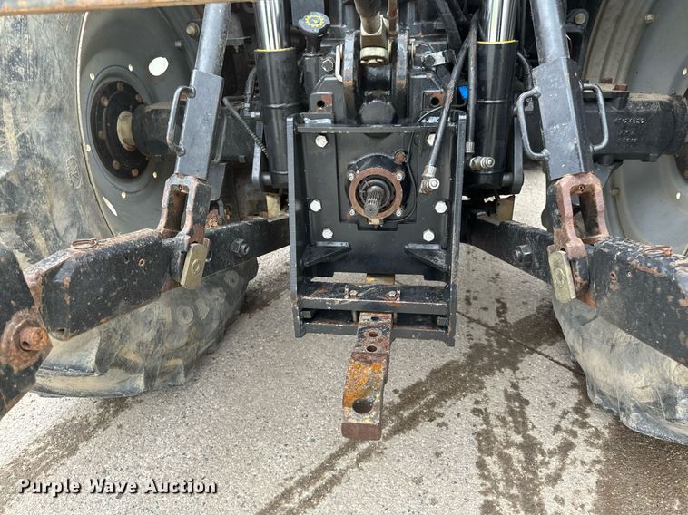 image for item EB2510 Case IH Maxxum 120 MFWD tractor