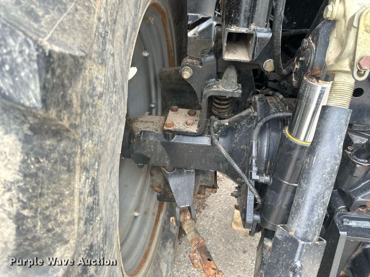 image for item EB2510 Case IH Maxxum 120 MFWD tractor