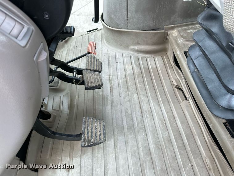 image for item EB2510 Case IH Maxxum 120 MFWD tractor