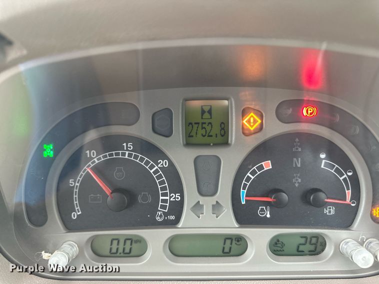 image for item EB2510 Case IH Maxxum 120 MFWD tractor