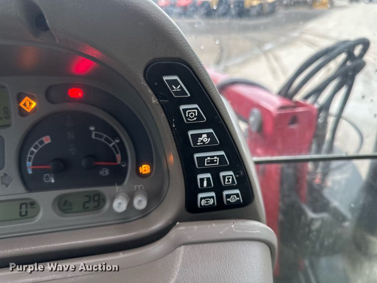 image for item EB2510 Case IH Maxxum 120 MFWD tractor