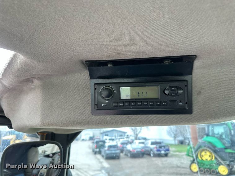 image for item EB2510 Case IH Maxxum 120 MFWD tractor